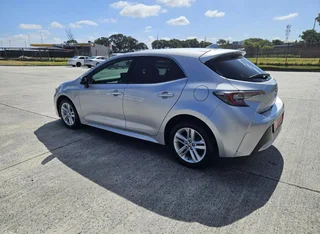 Toyota Corolla Hatch 1.2T Xs CVT, Silver with 57000km, for sale!