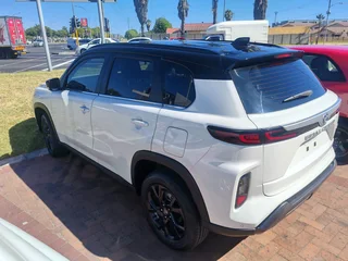 Toyota Urban Cruiser 1.5 XR AT, White with 1200km, for sale!