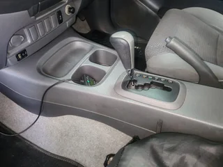 White Toyota Hilux 3.0 D-4D D/Cab R/B Raider AT with 269800km available now!