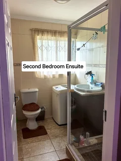 4 Bedroom 3 Bathroom Townhouse for sale in Avoca