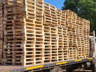 Fourway used clean pallets