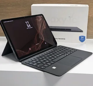 Galaxy Tab S8 5g , 256gb , Black,  New Condition