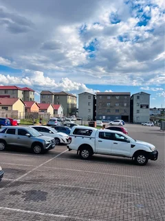 2 Bedroom Apartment / Flat for sale in Fleurhof , Roodepoort