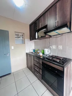2 Bedroom Apartment / Flat for sale in Fleurhof , Roodepoort
