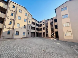 2 Bedrooms Apartment for sale in Fleurhof Valley