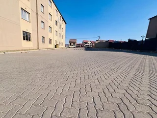 2 Bedrooms Apartment for sale in Fleurhof Valley