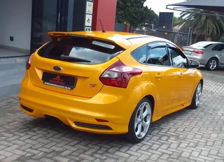 2015 Ford Focus ST Hatchback