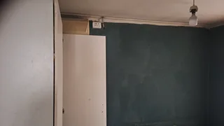 Room for rent in a 2 bedroom house