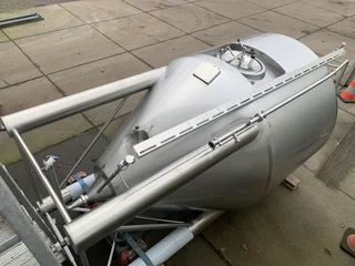 3,850 Liters Fermentation pressure Stainless  Steel tank