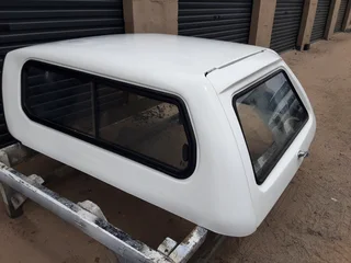 Nissan Np200 canopy the