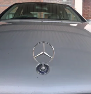 2005 Mercedes-Benz 200 Series Sedan