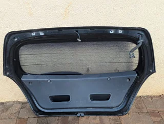 Hyundai i20 2012 model Complete Tailgate available for sale