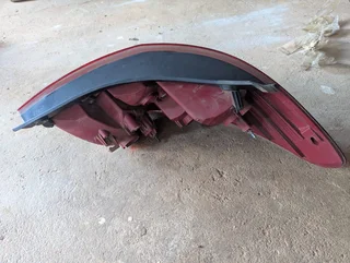 Hyundai i20 2012 model left taillight available for sale at low cost