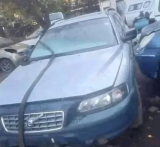 Volvo Xc70 Cross Country Stripping For Spares/parts For Sale