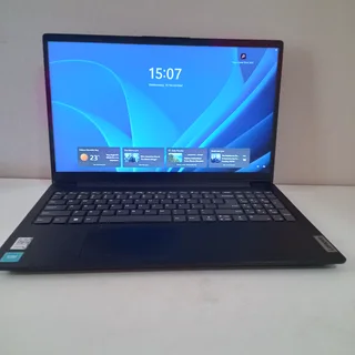 Laptop - Ad posted by mphumzi Qobo