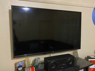 Telefunken 50 inch smart tv