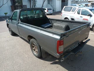 2012 Nissan NP300 2.0 Long Wheel Base