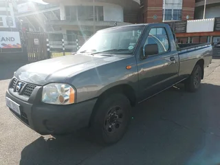 2012 Nissan NP300 2.0 Long Wheel Base