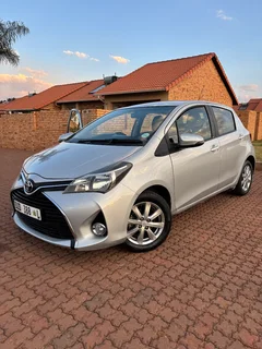 2015 Toyota Yaris Hatchback