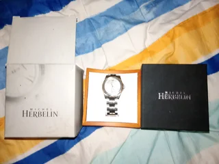 Michel herblin Newport trophey model 12287 with original box