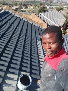 Looking for job as a gardener and painting