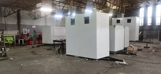 Coldrooms, Kitchens &amp; VIP Toilets  Need a custom-built trailer. For Sale now!