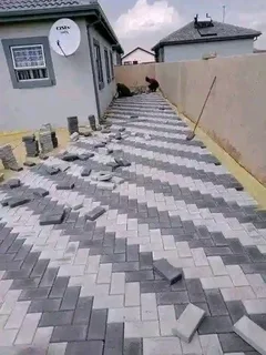 Tar driveway 0665220161