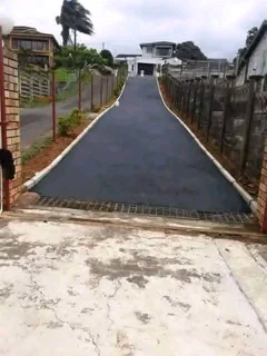 Tar driveway 0665220161