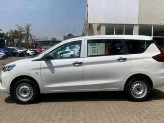 2024 Toyota reunion 1.5sx petrol