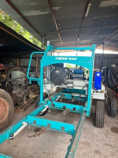 Rhino 950 Bandsaw