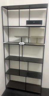 Volve Iron Standing Shelf