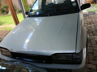 Mazda rustler 2L 16v