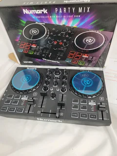 Numark Party Mix II DJ Controller.