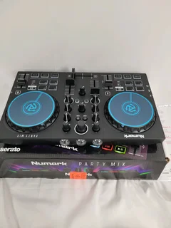 Numark Party Mix II DJ Controller.