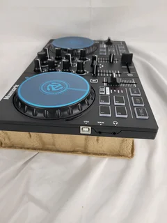 Numark Party Mix II DJ Controller.