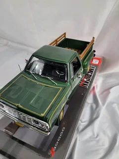 1977 Dodge Warlock pickup truck 1:18 scale diecast model