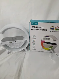 G-Shape multifunctional LED wireless charging speaker, model BT-2301.