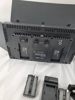 Pro LED 800 professional photo and video LED light kit.