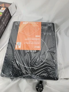 RAF R.8015 electric induction cooker.