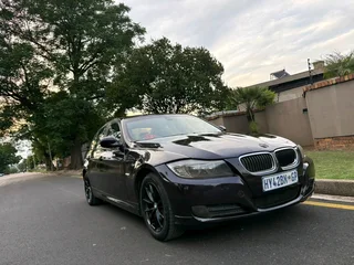 BMW 320d E90