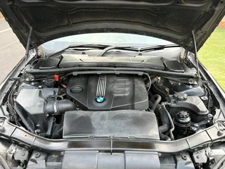 BMW 320d E90