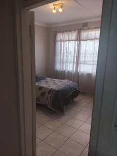 A ROOM IN A FLAT TO RENT