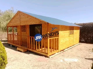 We do Wendy&#39;s houses Logo cabin wood