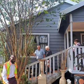 Wendy&#39;s houses Logo cabin Nutec houses