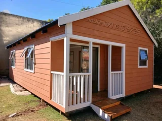 We do Wendy&#39;s houses Logo cabin and Nutec houses
