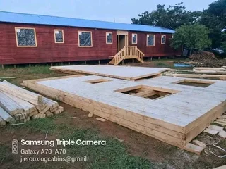 I have special Wendy&#39;s houses Logo home