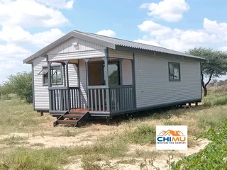 We specializing Wendy&#39;s houses Logo home