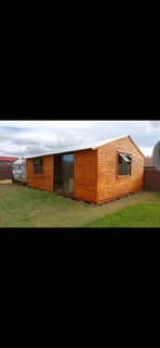 4mx6m Wendy's houses 2 room inside 5 windows