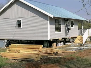 We do Wendy&#39;s houses and Nutec houses for affordable price