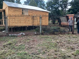 We do Wendy's houses Logo cabin